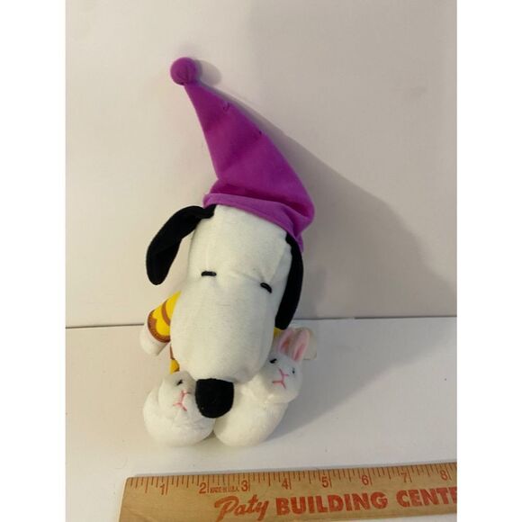 Peanuts Snoopy bunny slippers 6” - Picture 1 of 4